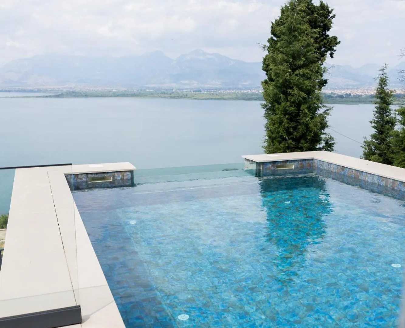 The Luxury Villa Široka